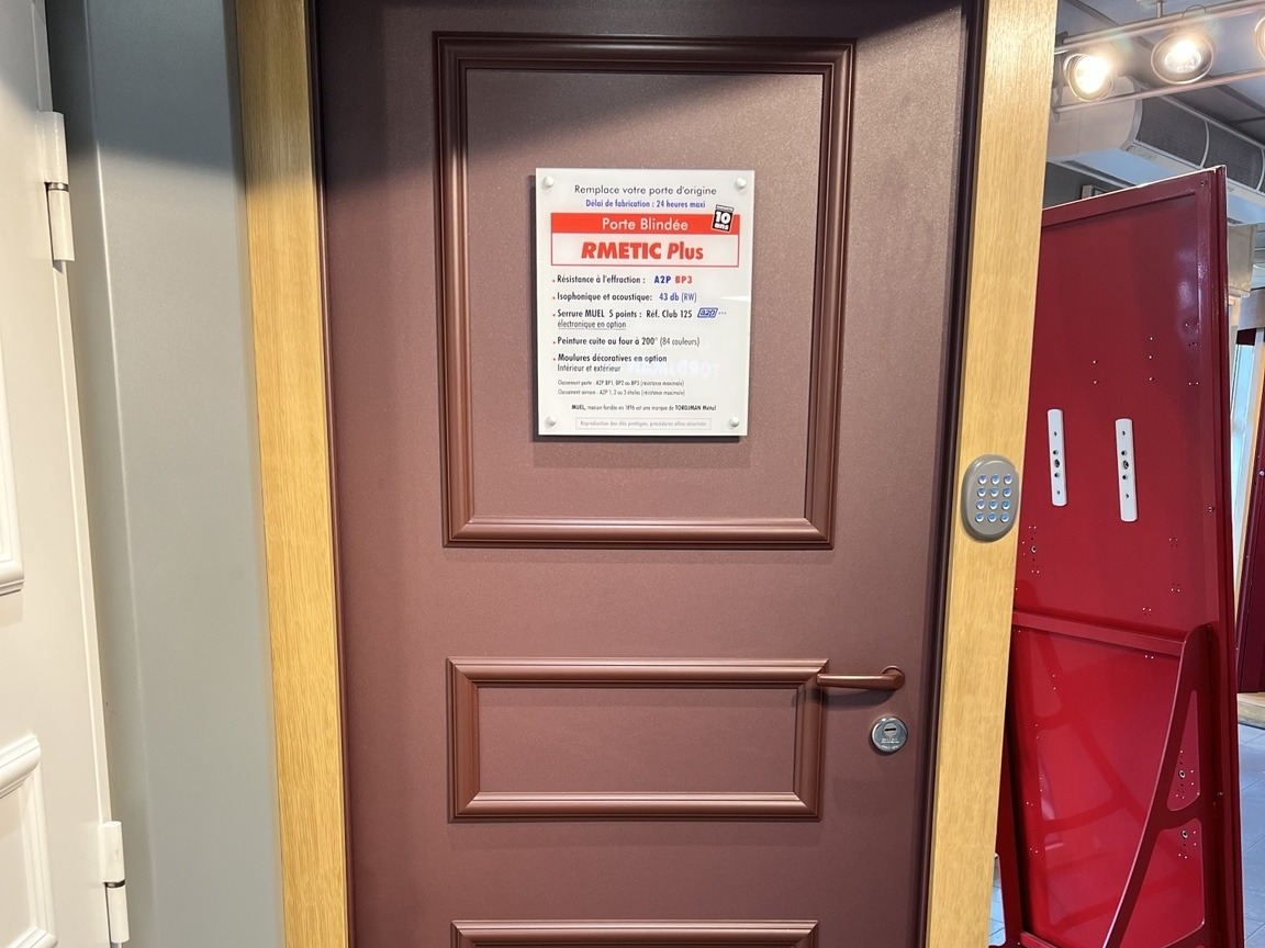 Porte blindée bordeaux pour blindage de porte à Paris